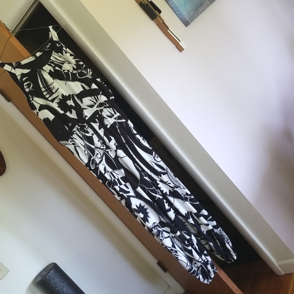 Style and Company black and white stretch jumpsuit size large